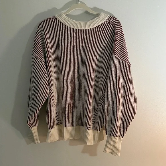 aerie beyond chenille v-neck sweater - Picture 3 of 5